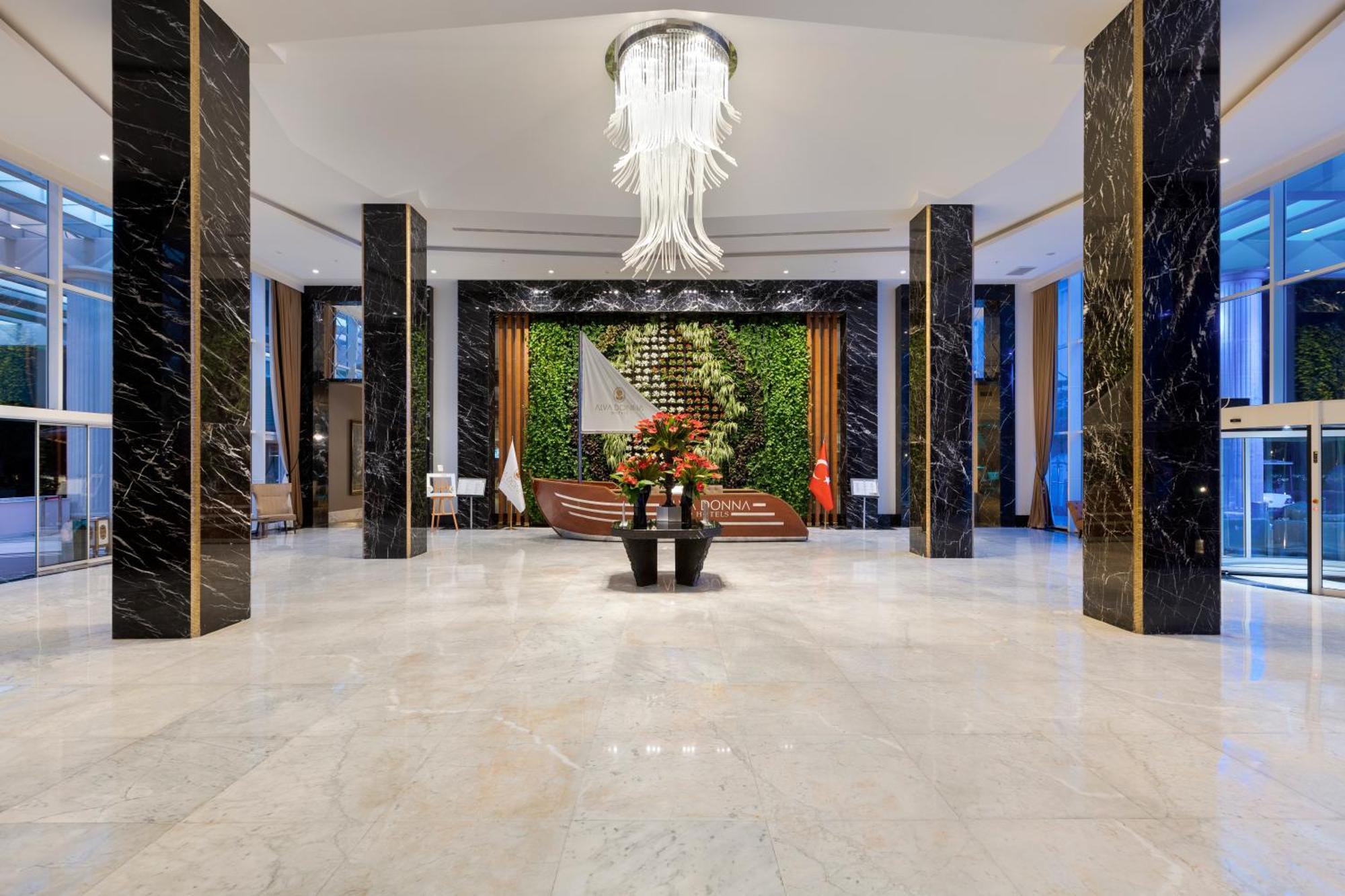 Dobedan World Palace Hotel "Ex Brand Alva Donna World Palace " Kemer Exterior photo