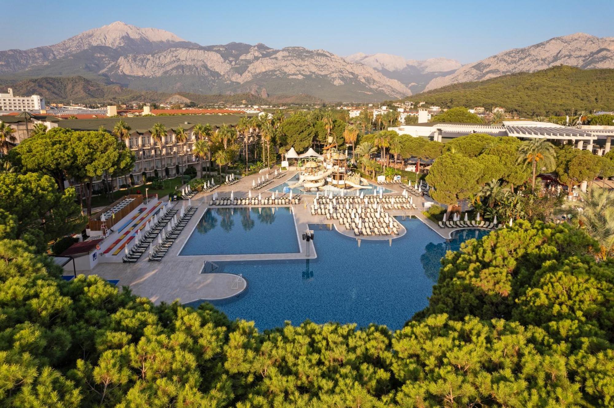 Dobedan World Palace Hotel "Ex Brand Alva Donna World Palace " Kemer Exterior photo